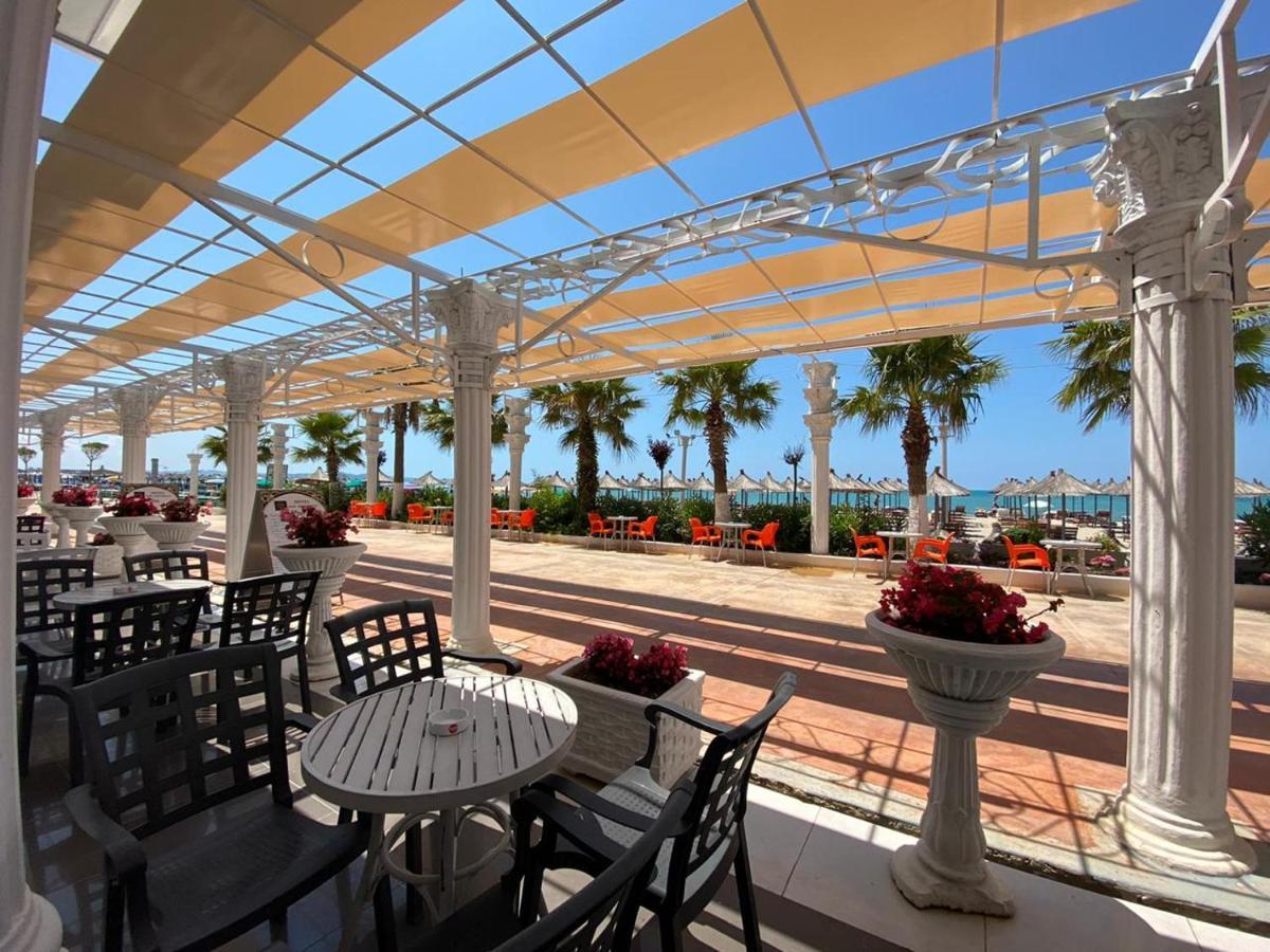 Beachfront Marilyn Apartment *