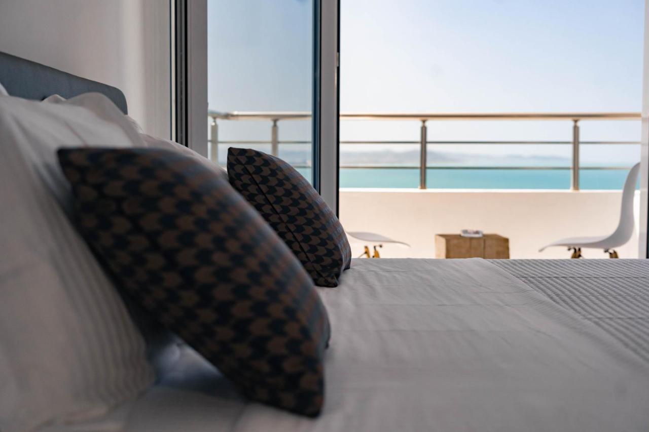 Beachfront Marilyn Apartment Durres
