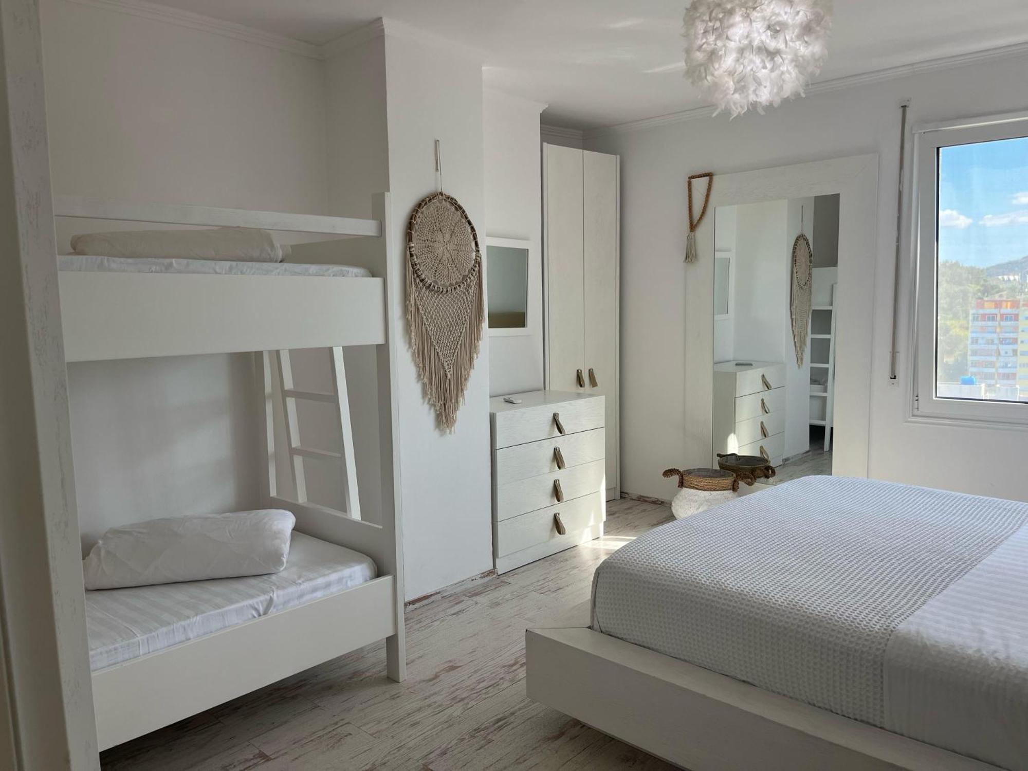 Beachfront Marilyn Apartment Durres